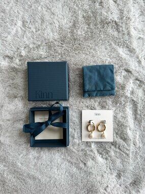 Kinn Studio 14k Solid Gold Baroque Pearl Hoop Earrings